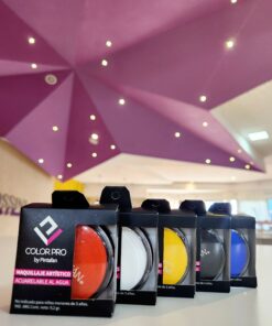 Maquillaje artístico en crema