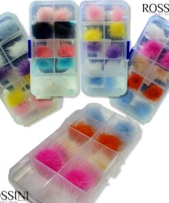 Pompones con iman en caja organizadora