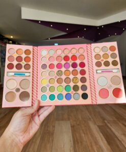 sombras igoodco x68 con correctores, rubores e iluminadores