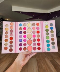 sombras oneyioo x63 con rubores e iluminadores