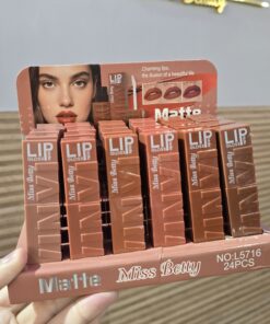 Labial Miss Betty lip stack